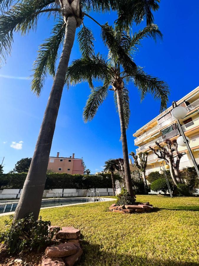 Private Garden 100 M From The Sea Apartment Benicassim Bagian luar foto