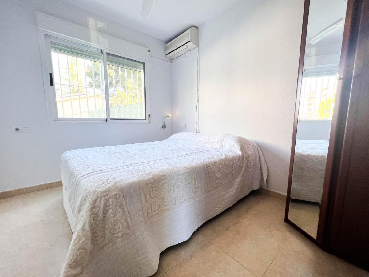 Private Garden 100 M From The Sea Apartment Benicassim Bagian luar foto